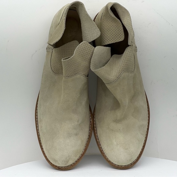 Clarks Artisan Booties Ankle Boot Edenvale Bella Cream Tan Neutral Suede Boho 10 - Picture 10 of 15